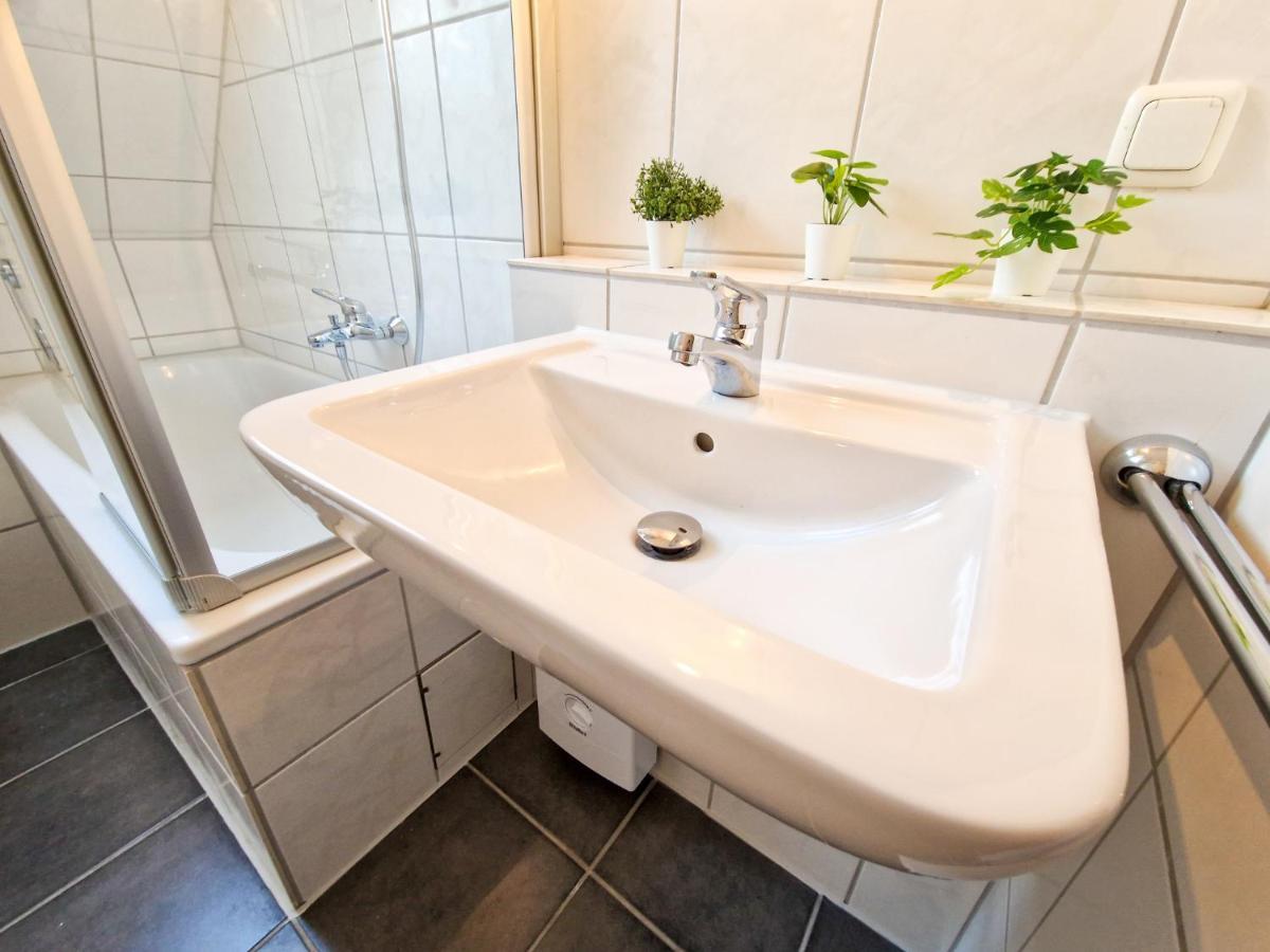 Euphoras - Zentrales Apartment In Linden-Mitte Hannover Bagian luar foto